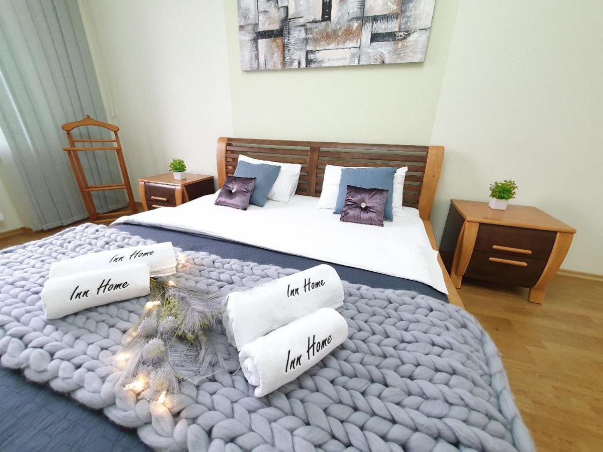 Inn Home Apartments In Kiev Center ภายนอก รูปภาพ