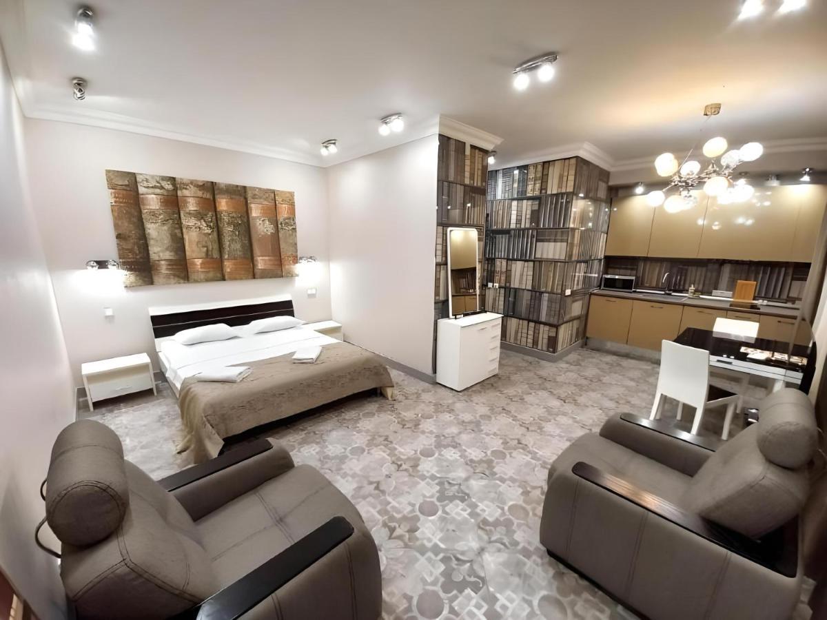 Inn Home Apartments In Kiev Center ภายนอก รูปภาพ