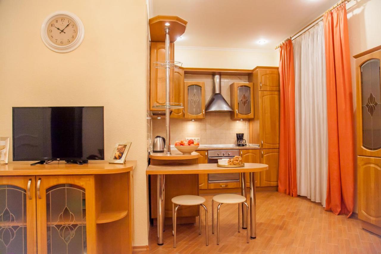 Inn Home Apartments In Kiev Center ภายนอก รูปภาพ